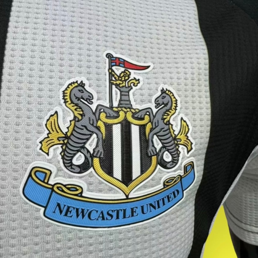 Player Version Newcastle United Home 2024/25